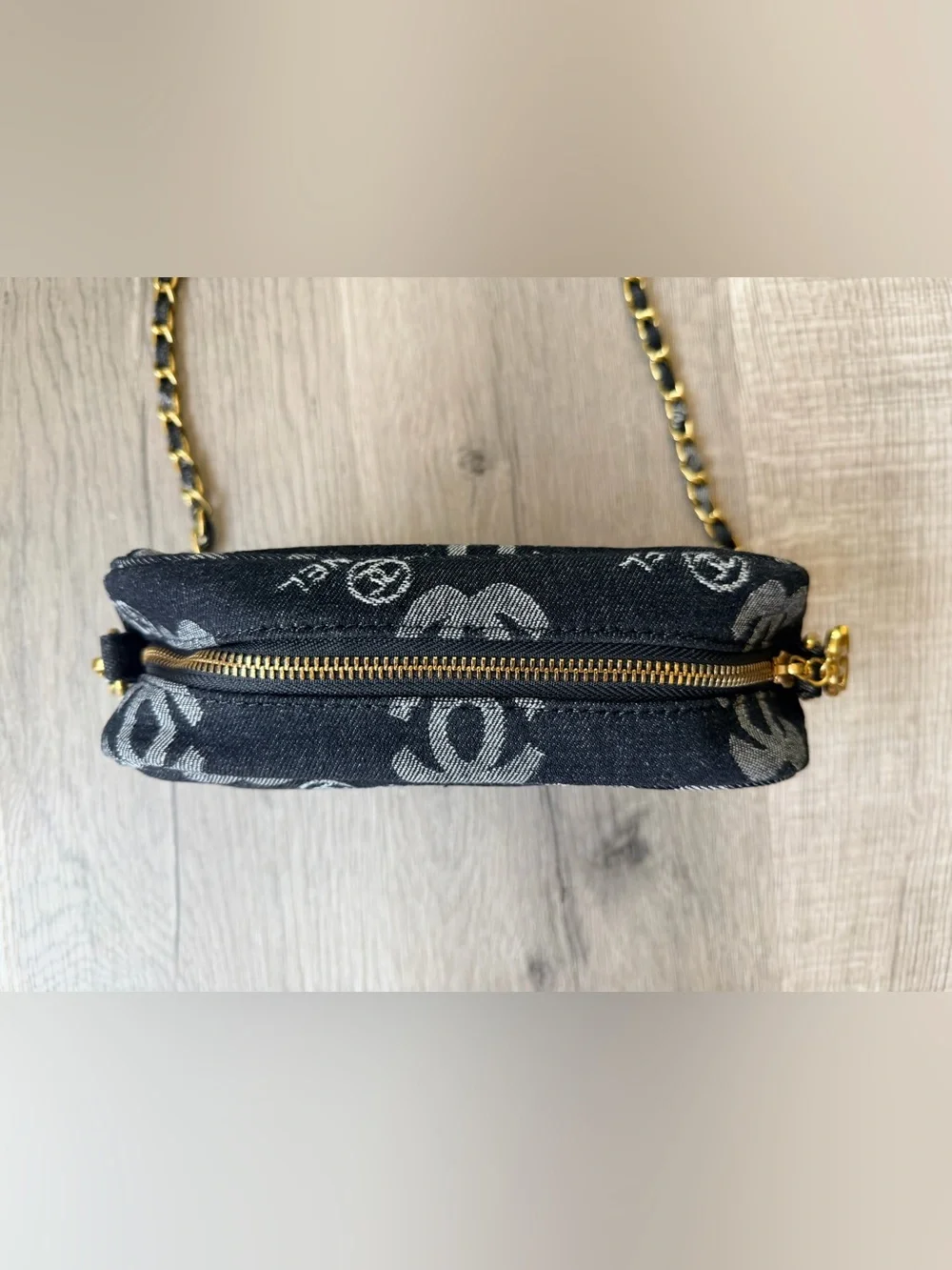 Chanel MAKEUP Dark Denim CC Branded Hand Bag w Gold Hardware/CC Branded DustBag